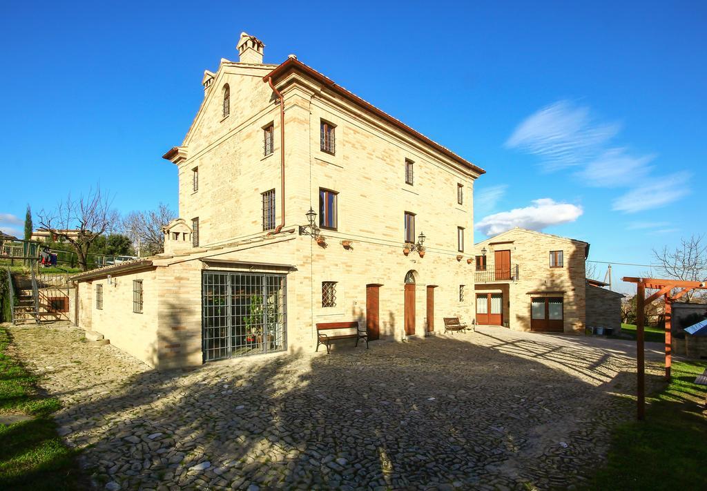 I Sassi Di San Giuseppe Guest House Montegiorgio Екстериор снимка