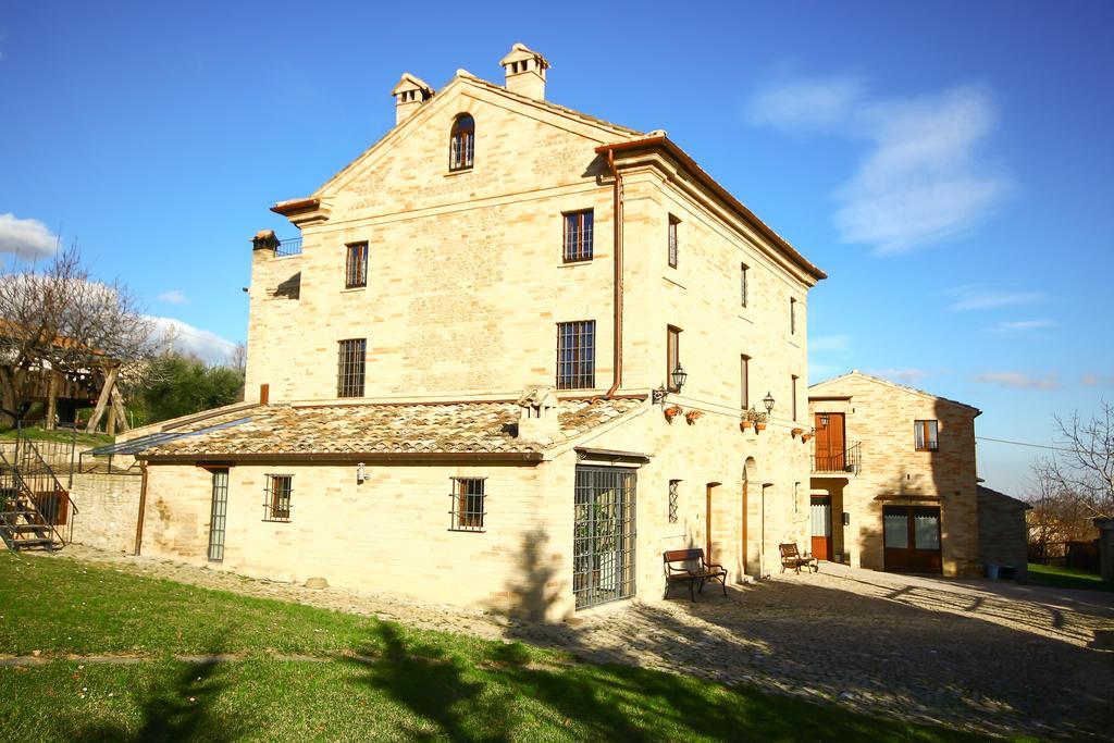 I Sassi Di San Giuseppe Guest House Montegiorgio Екстериор снимка
